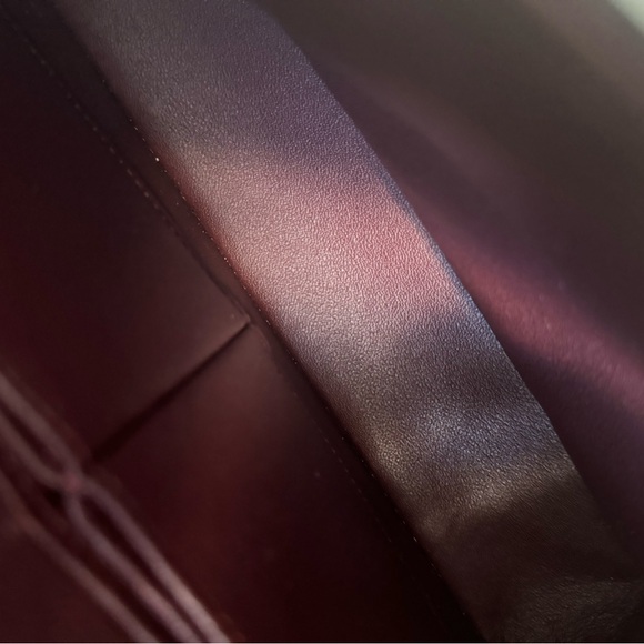 SELLING CC CLASSIC M FLAP BAG - Picture 8 of 15